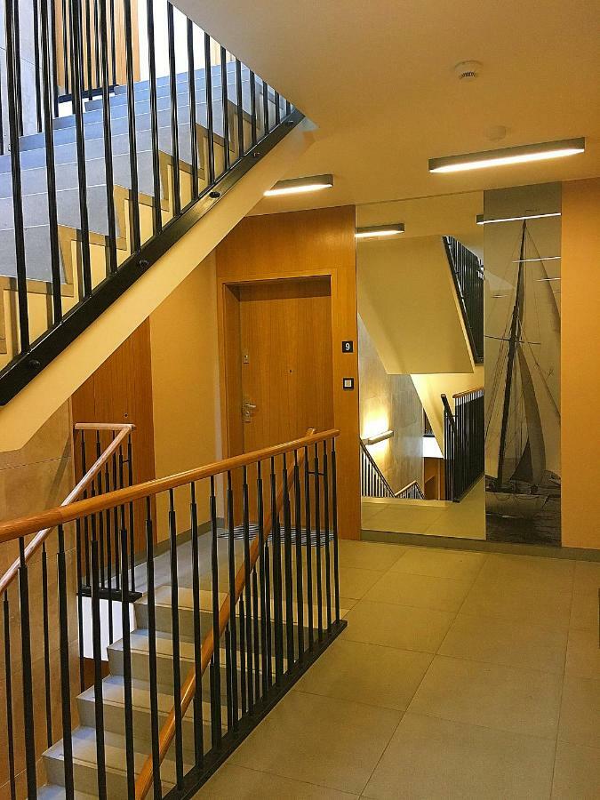Nadmorski Dwor Wood Apartment Gdańsk Eksteriør bilde