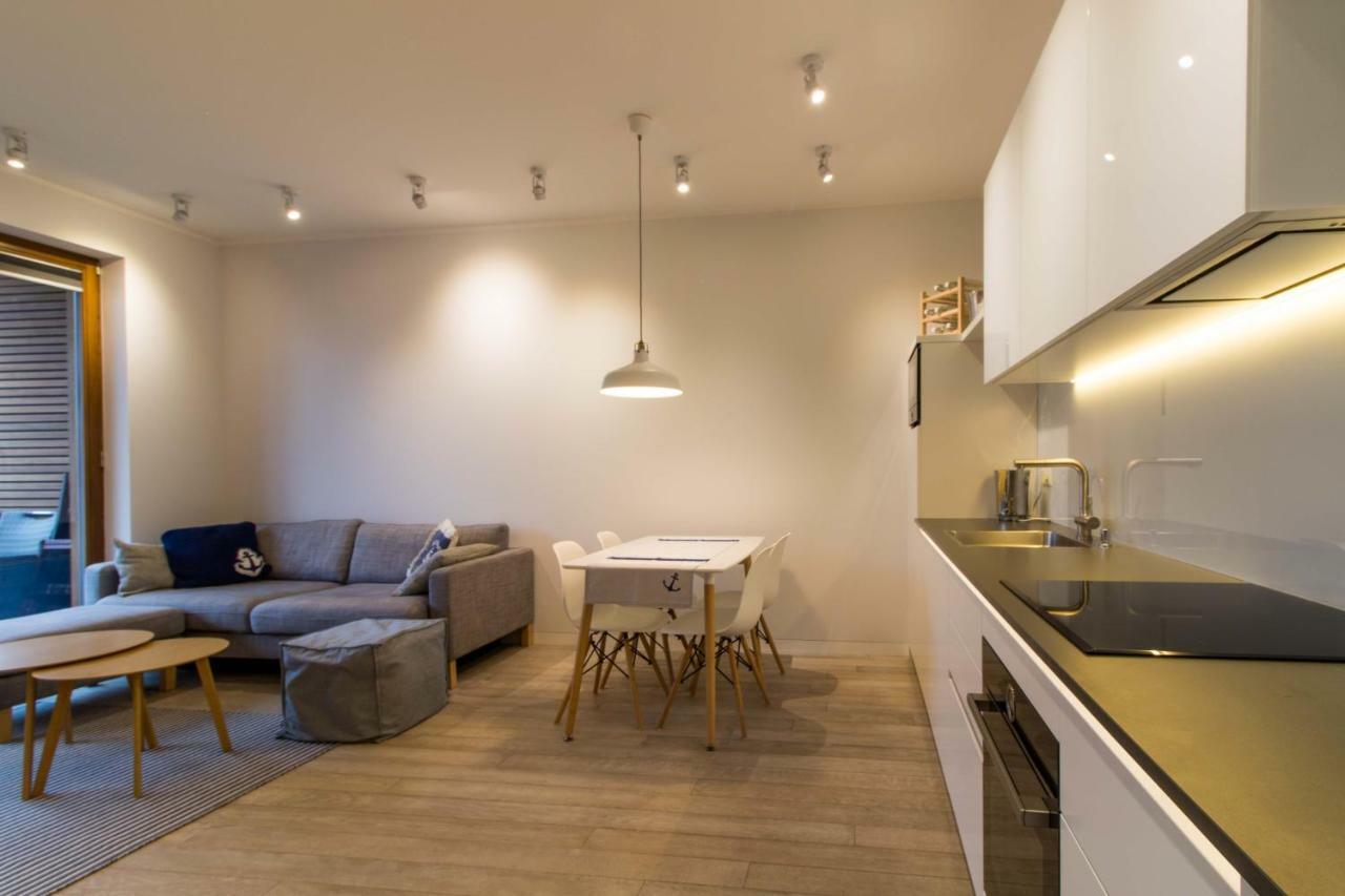 Nadmorski Dwor Wood Apartment Gdańsk Eksteriør bilde