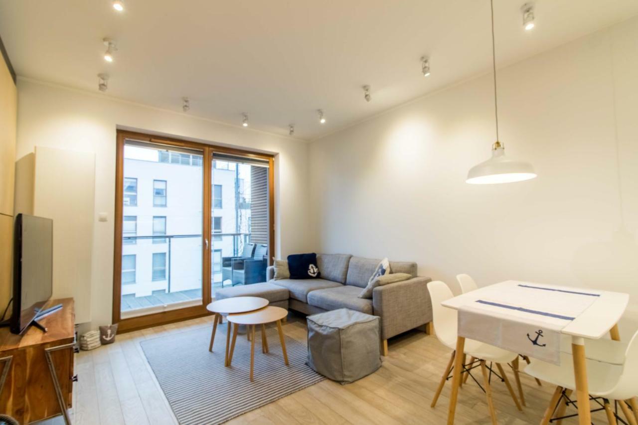 Nadmorski Dwor Wood Apartment Gdańsk Eksteriør bilde
